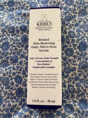 Kiehls retinol skin renewing daily micro dose system nwt 1 oz